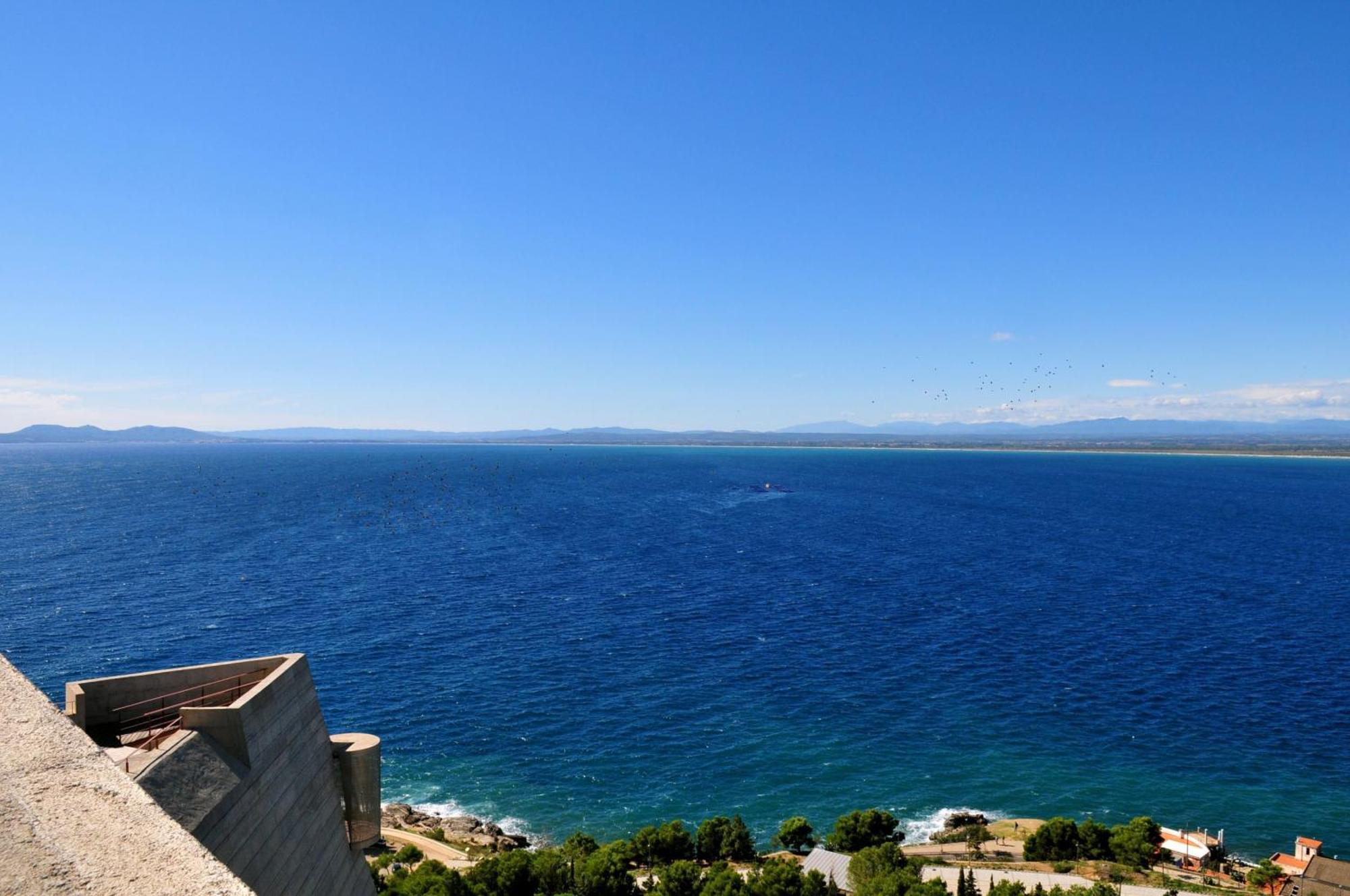 Canyelles Platja Hotel Roses Exterior photo