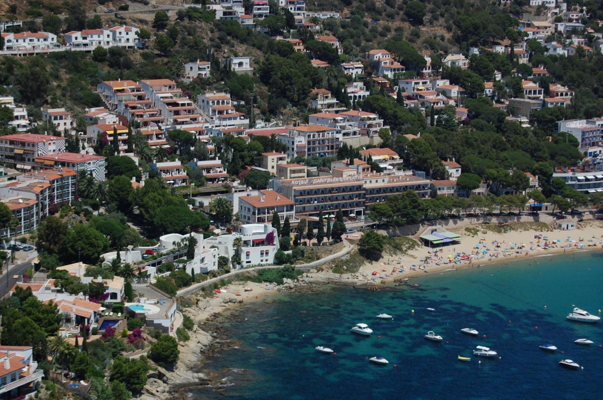 Canyelles Platja Hotel Roses Exterior photo